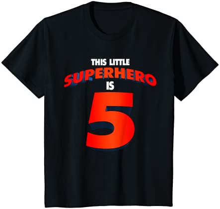キッズ このリトルスーパーヒーローは5歳のヒーロー5歳の誕生日です Tシャツ